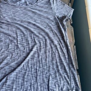 Lululemon Athletica Heathered Gray Tee